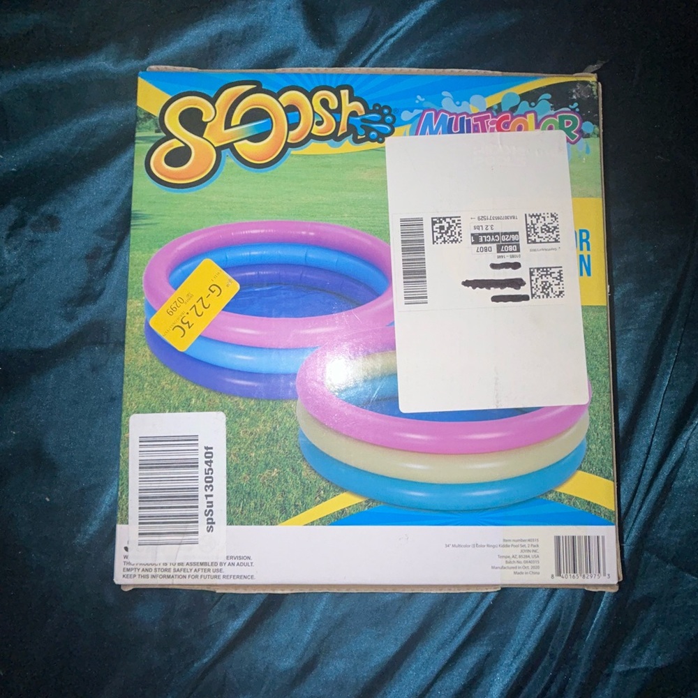 Multicolor Inflatable Kiddie Pool - Picture 2 of 2